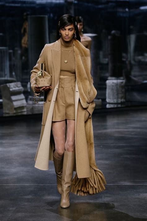 fendi f/w 2021|fendi fashion 2021.